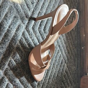 Steve Madden MINX Tan Stiletto Heels